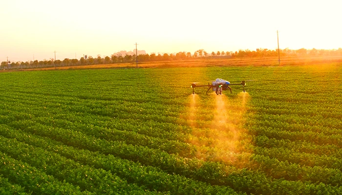 Zakaj ljudje uporabljajo kmetijske drone?